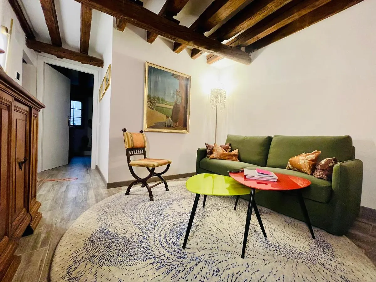 Casa Furlani Ai Dalmati - Your Home On The Canal Venedig 0*,